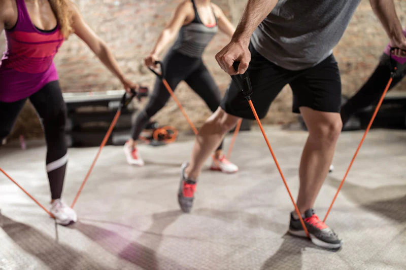 10 Manfaat Menambahkan Resistance Bands ke Rutinitas Latihan Anda